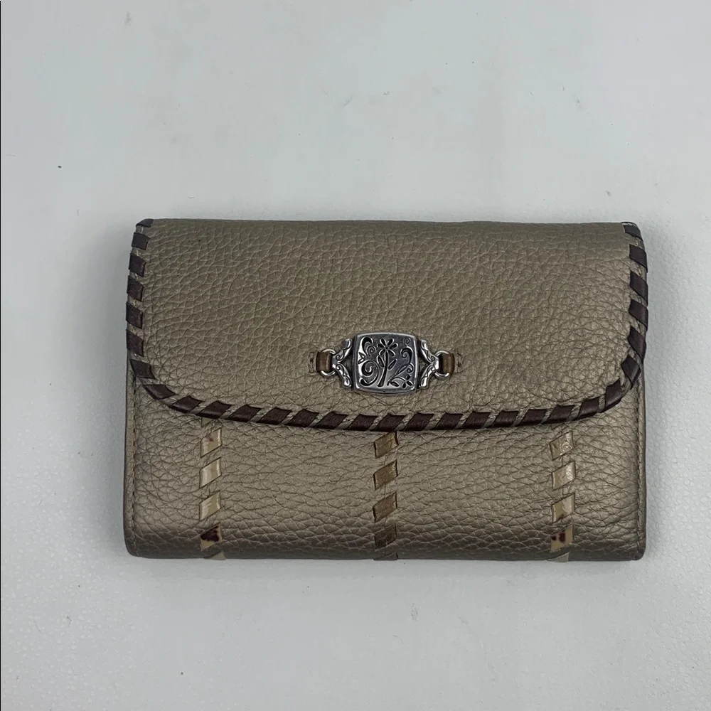 Brighton vintage leather wallet Tan with silver detail Multiple pockets